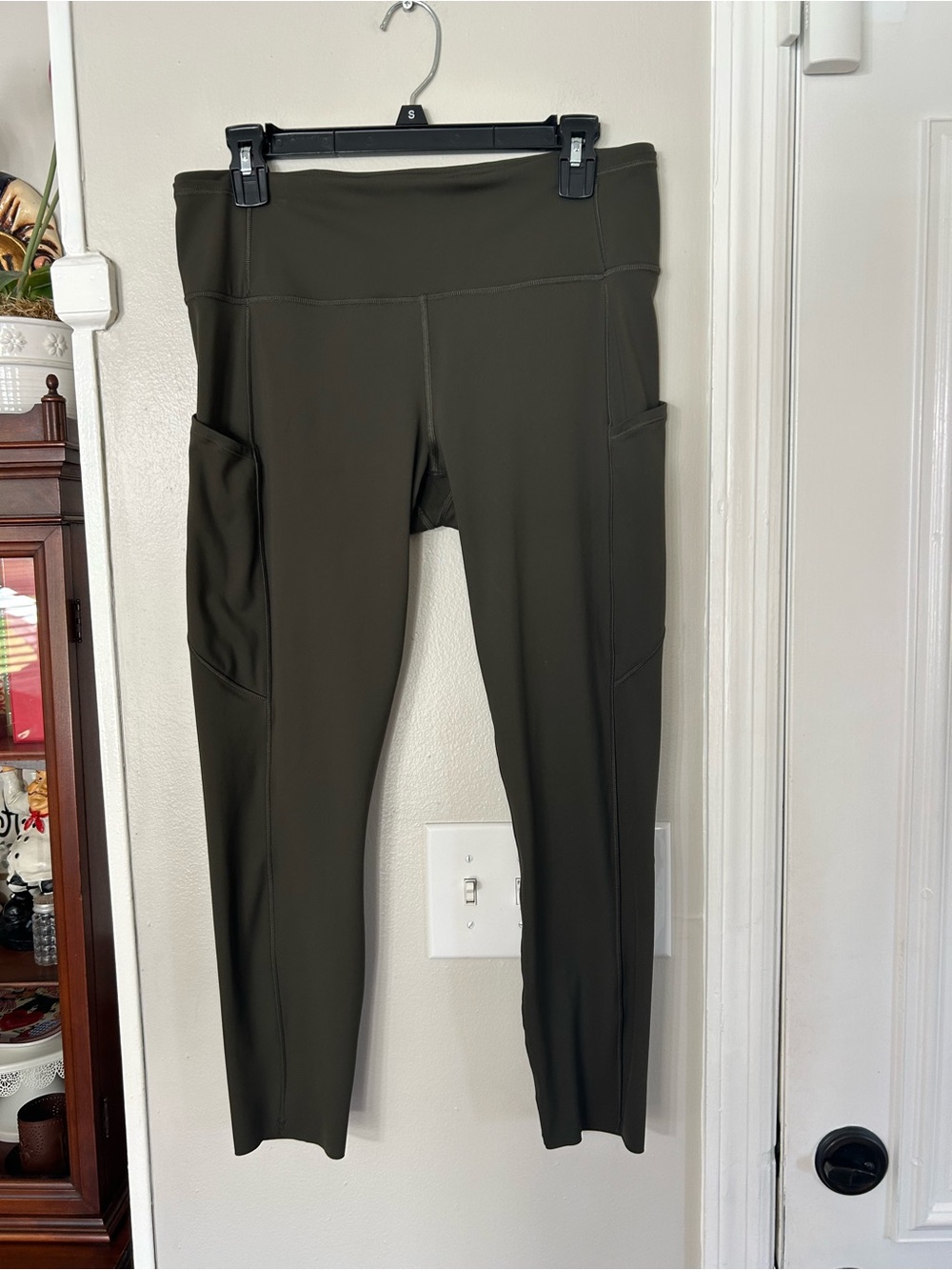 Lululemon Fast and Free Tight II 25" *Non-Reflective Nulux Size 12 Dark Olive - Picture 4 of 8